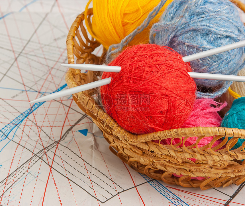 带有线条用于编织的球球材料纺织品线索盒子爱好艺术针织棉布羊毛细绳图片