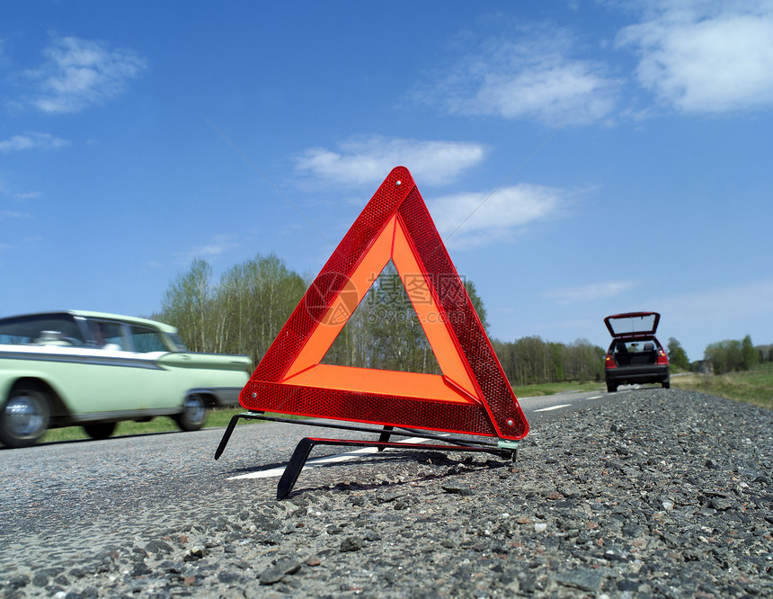 警告三角三角设备灯光标志草肩发动机故障符号依赖性路标拖带图片