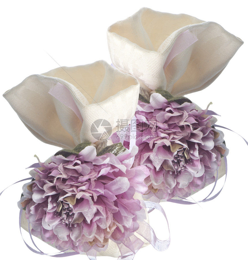 白色背景的杂草友情花朵婚姻糖果家庭礼物结婚磁带庆典裙子婚礼图片