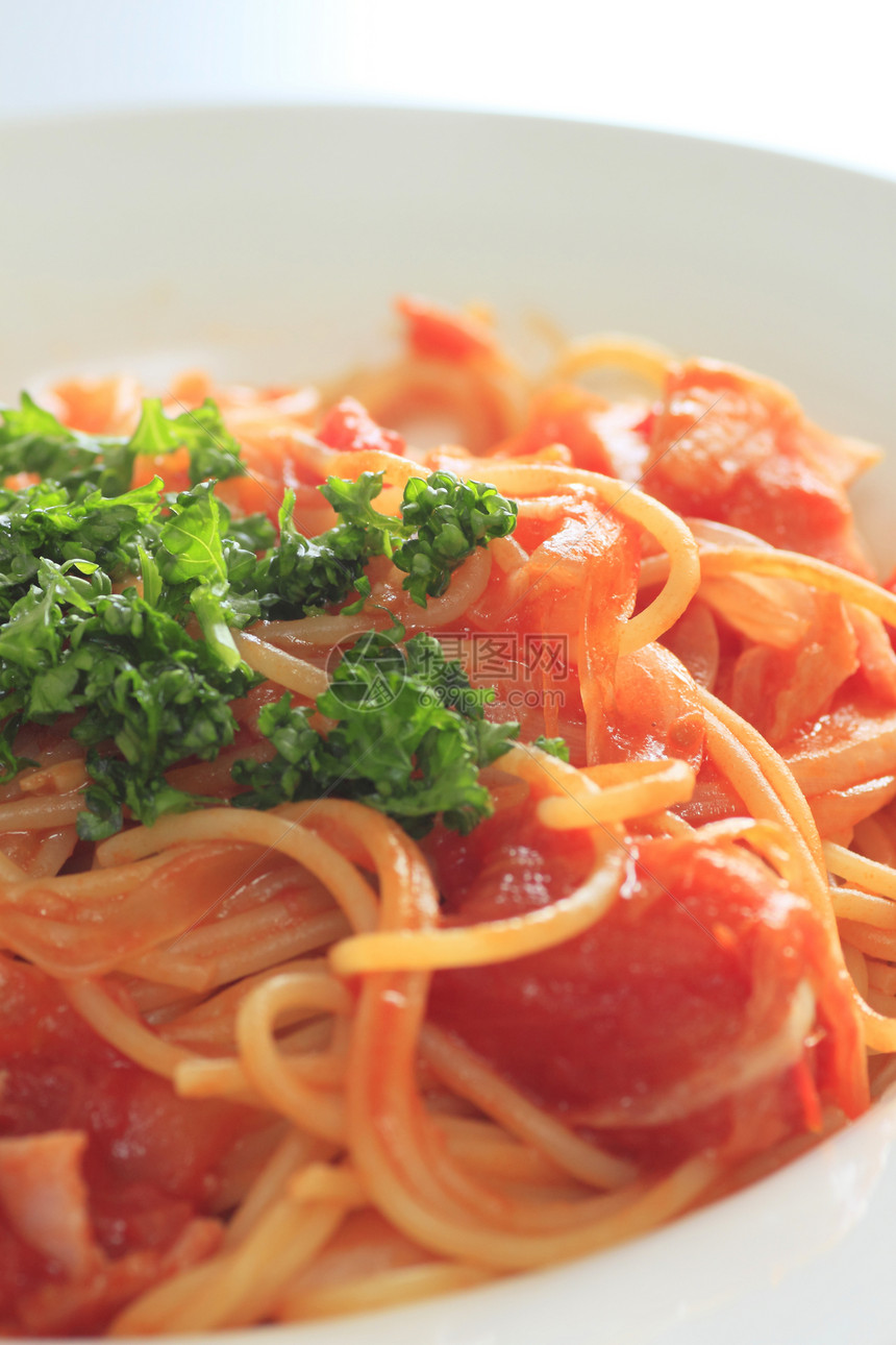 番茄意大利面菜单餐厅食谱蔬菜烹饪面条盘子食物白色图片