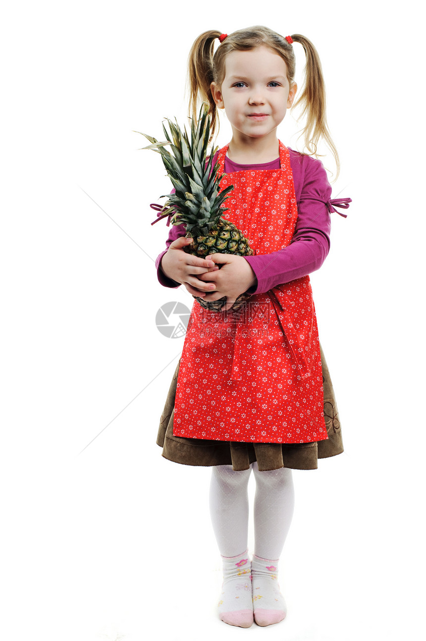 有菠萝的女孩青年孩子白色甜点小吃营养围裙水果女性图片