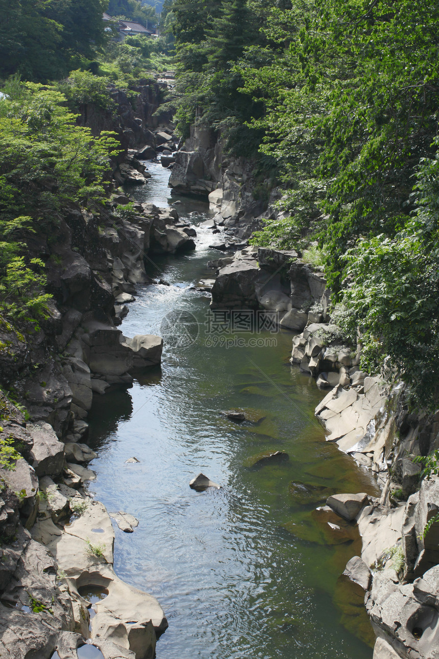的山谷genbi岩石公园假期天空绿色蓝色旅行溪流图片
