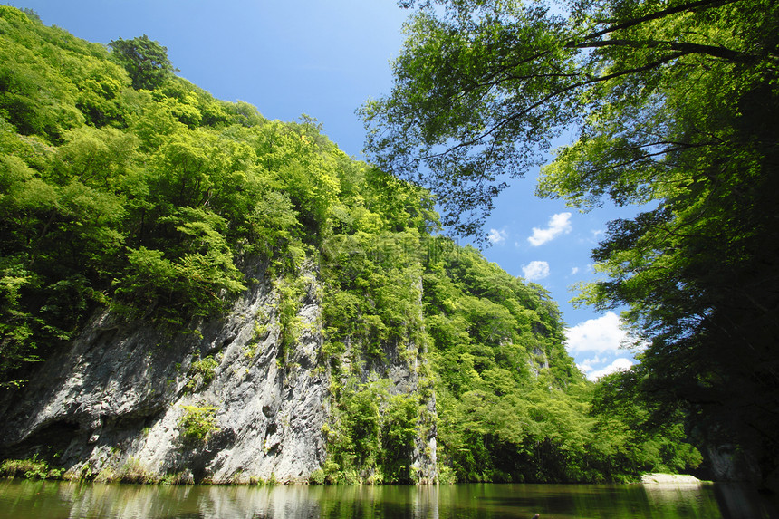 在伊钦诺斯基的Geibi山谷 Iwate公园旅行岩石天空谷艺假期蓝色绿色图片