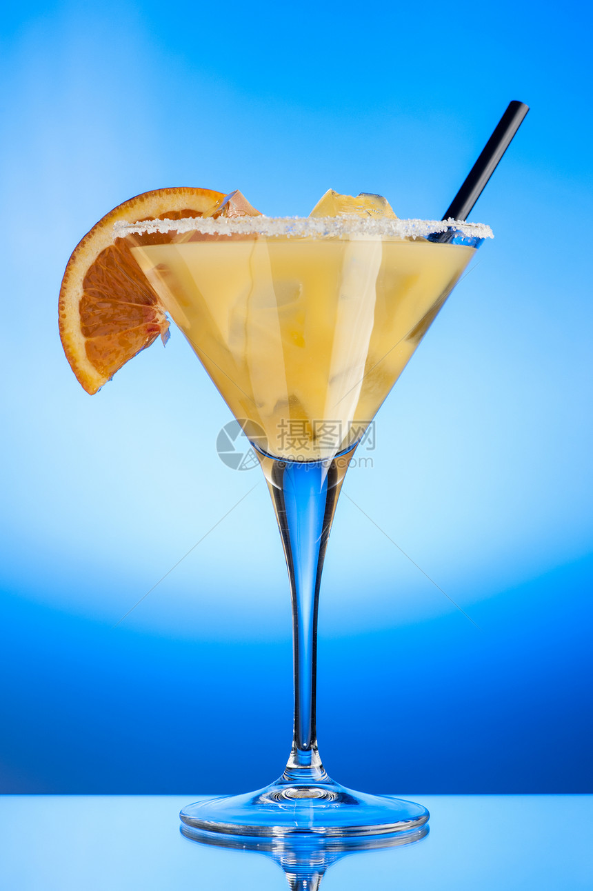 玛格丽塔玻璃杯搅拌玻璃茶点俱乐部液体味道水晶饮料酒吧柠檬图片