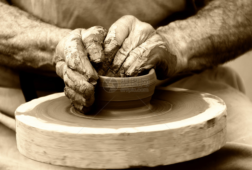 陶器工作创造力运动模具手指工艺品黏土车轮艺术家工匠图片