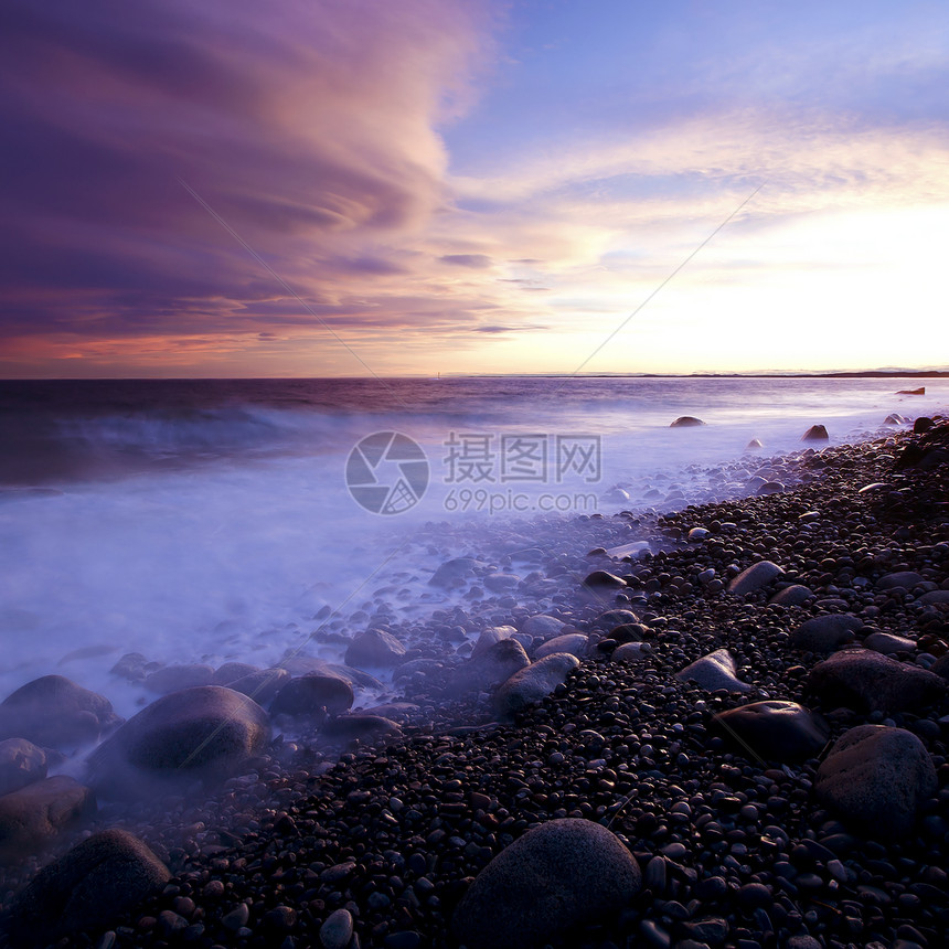 莫埃伦 挪威海岸波浪风景太阳天空滚动反射蓝色石头海洋图片