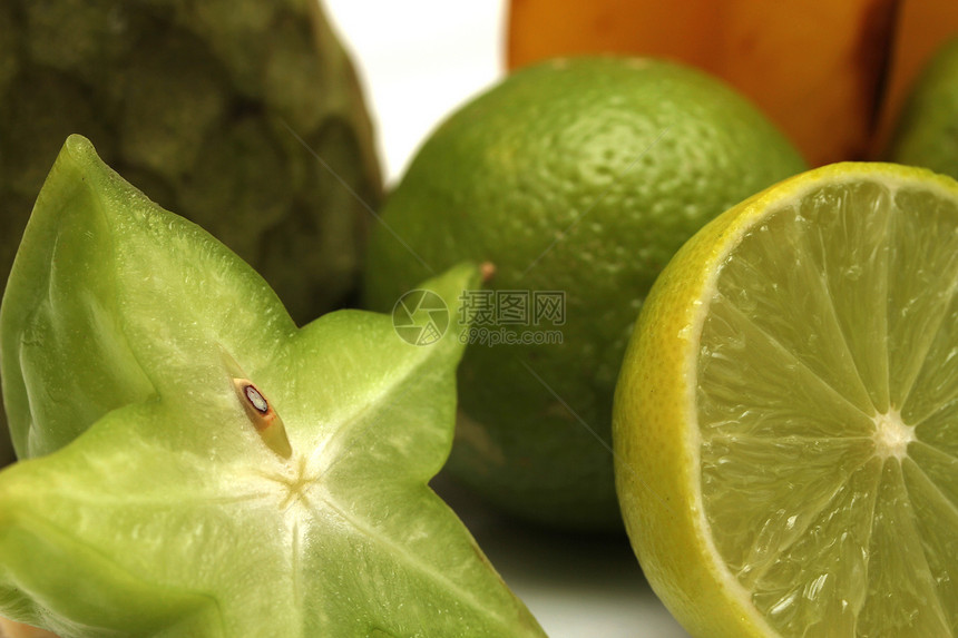 异国水果热带荔枝甜点柠檬反射星星宏观种子食物果汁图片