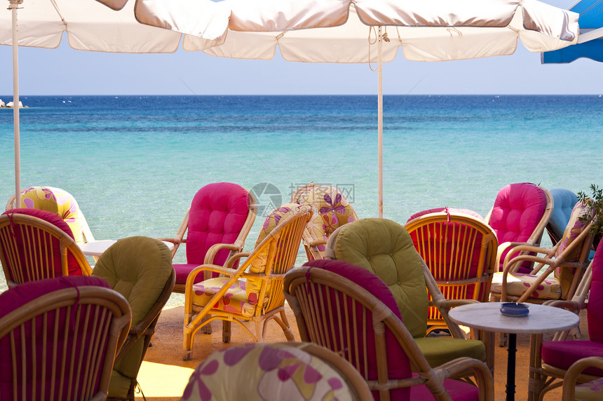 萨莫斯市Kokkari酒馆椅子餐厅波浪旅行娱乐科卡海滩桌子牧歌咖啡馆图片