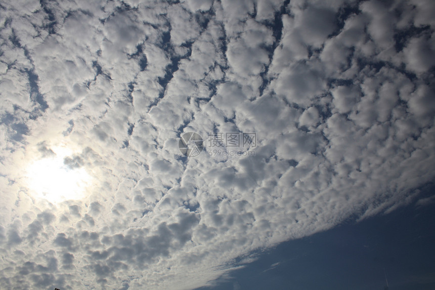 蓝天上的白云日光气候蓝色太阳天气季节臭氧气象天堂环境图片