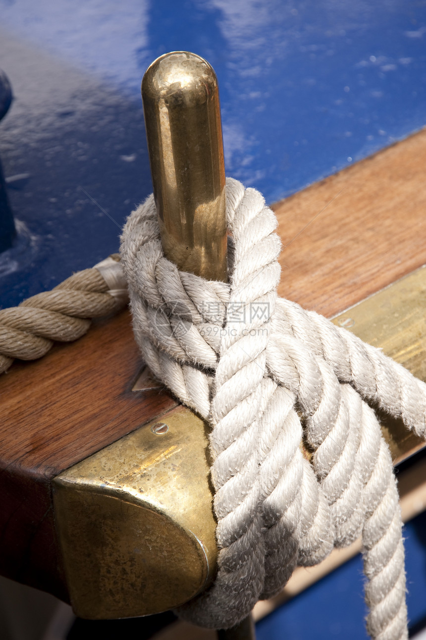 航行帆船海事海军绳索旅行船运公鸡港口航海海洋桅杆图片