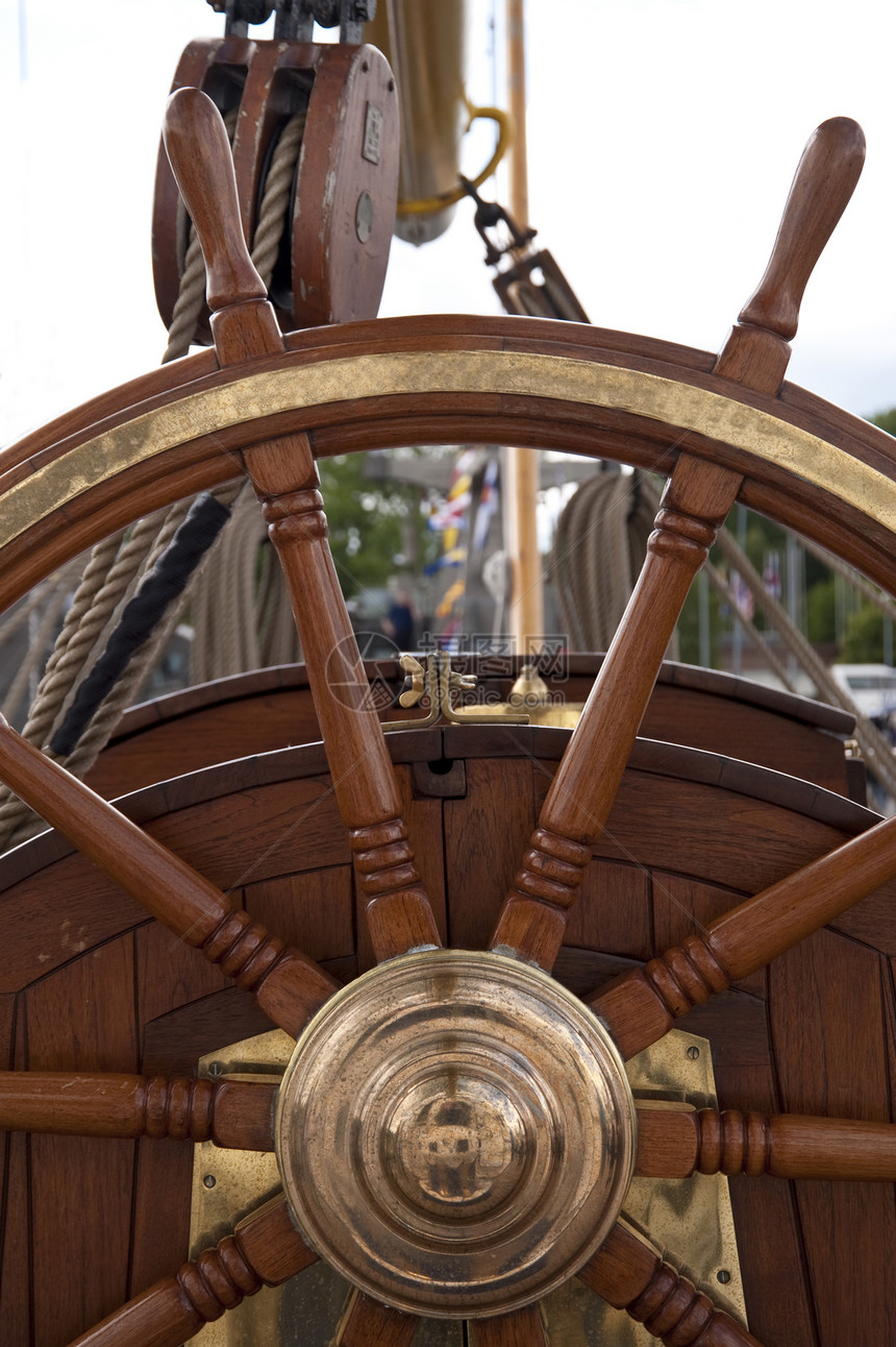 航行帆船船舶海军桅杆控制车轮港口乐器航程旅行驾驶图片