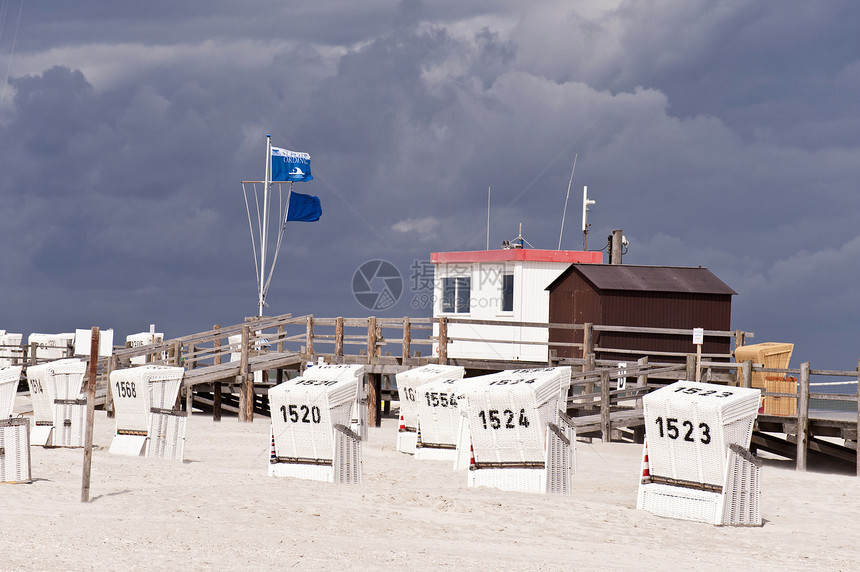 圣彼得湾海滩蓝色天空娱乐天气沿岸沙滩风暴地平线戏剧性海岸图片