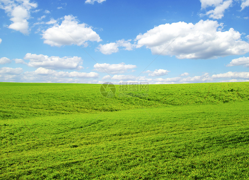 字段土地阳光季节牧场全景乡村植物风景农场天空图片