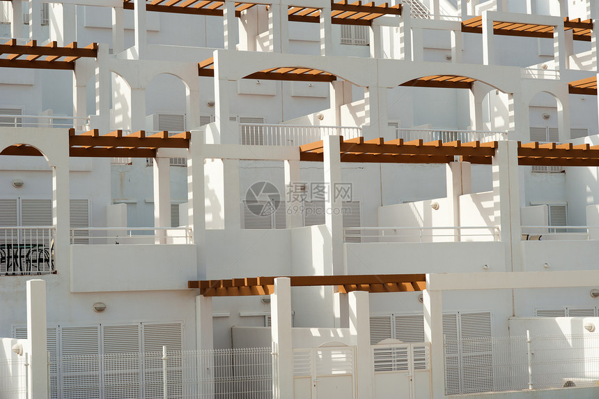 建筑抽象摘要白色粉饰水平住宅建筑学公寓多层画幅邻里图片