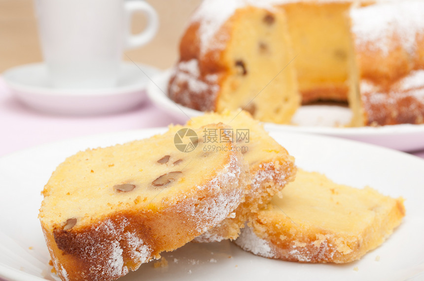 Gugelhupf 蛋糕食物早餐核桃海绵糖果面包糕点甜点杯子葡萄干图片