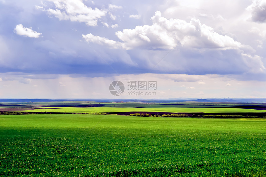 农村景观场地红色棕色多云生态国家草地植物乡村粮食图片