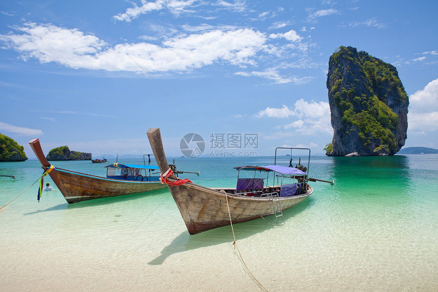 克里夫和大海天空蓝色支撑热带晴天风景天堂旅行海洋岩石图片