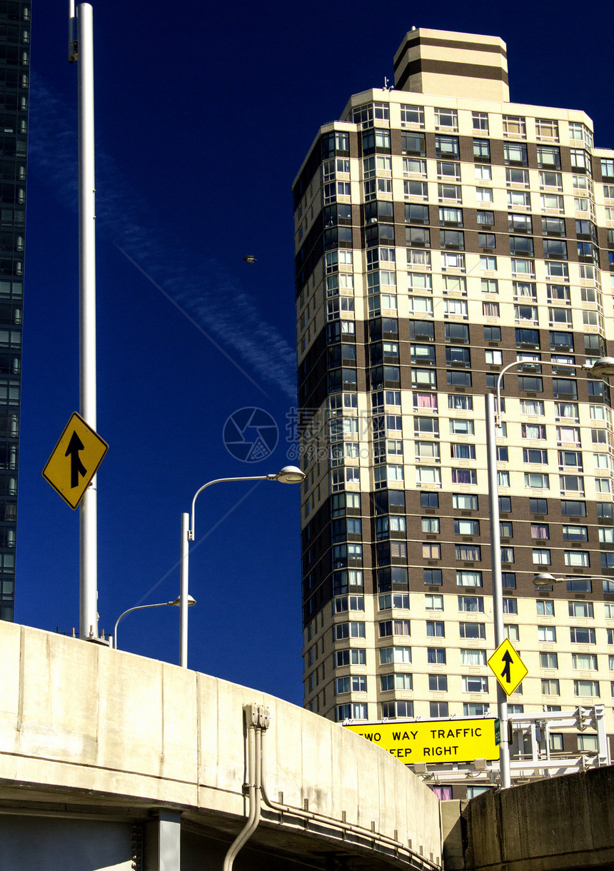 曼哈顿天梯的冬季颜色公寓街道场景码头蓝色旅行旅游市中心城市摩天大楼图片