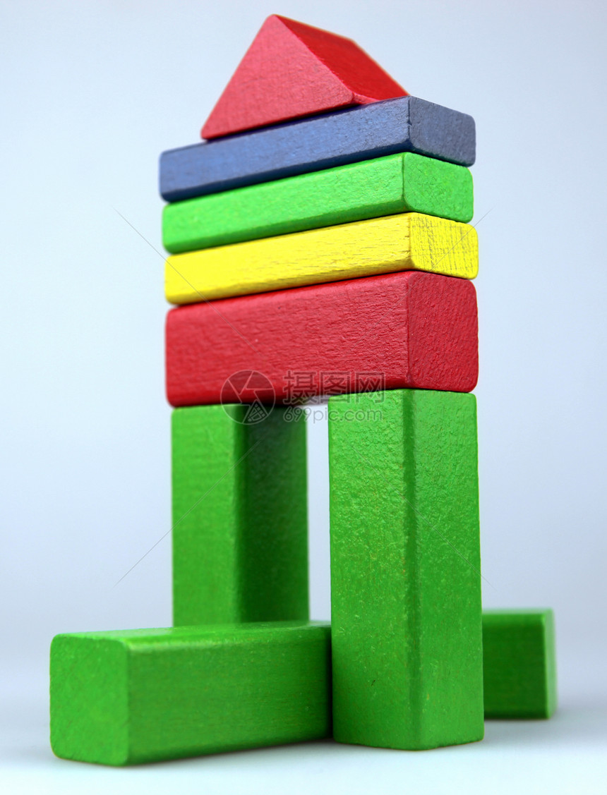 木制构件操场绿色长方形喜悦蓝色玩具构造黄色红色建筑物图片