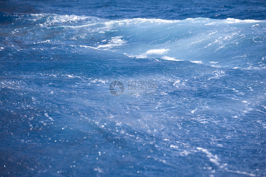 马 提拉蓝色海洋港口墙壁渔船海岸码头渔夫航行钓鱼图片