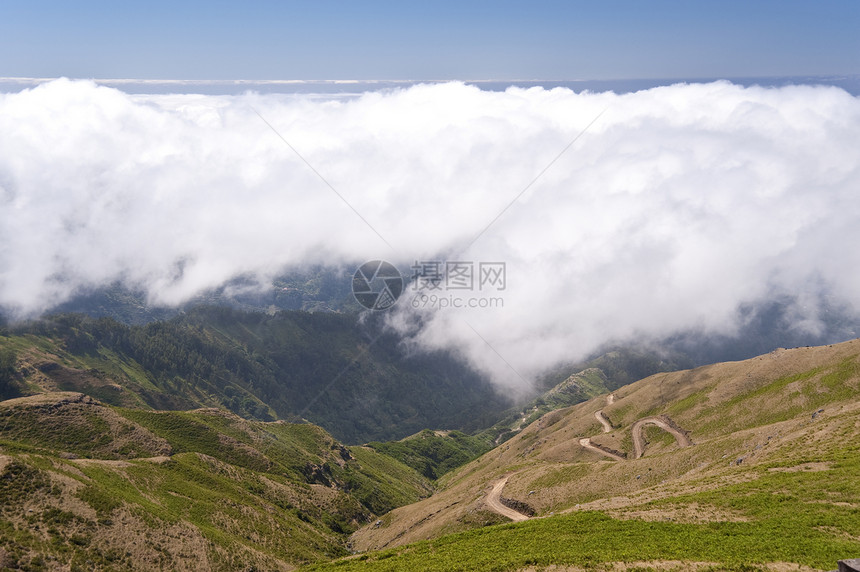 马 提拉远足阴影旅行山脉旅游爬坡丘陵阳光小岛全景图片