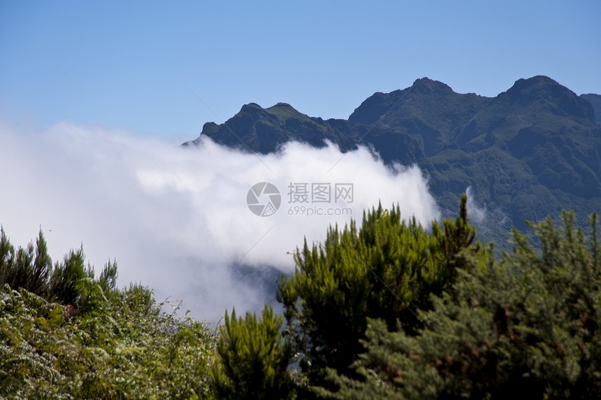 马 提拉山脉全景阳光丘陵阴影旅行旅游爬坡远足小岛图片