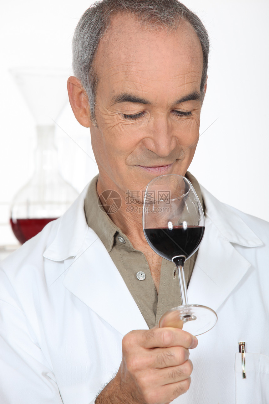 眼科医生肖像实验室传统侍酒师酿酒师酒商玻璃果味管家红色质量图片