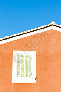内部细节绿色窗户百叶窗房子建筑学外观建筑红色背景图片
