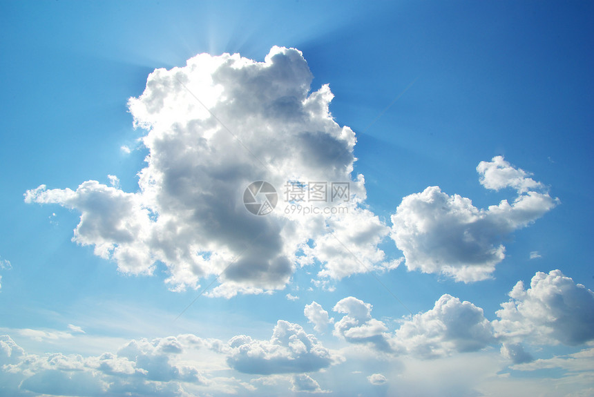 晴云天空蓝色乌云天堂青色天气墙纸多云白色气候图片