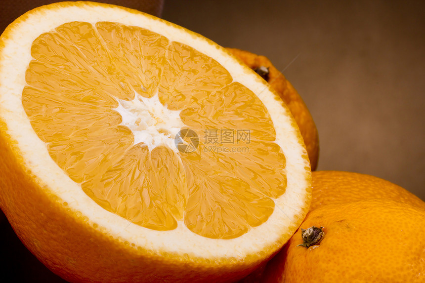 半橙色黄色橙子农业植物收成图片