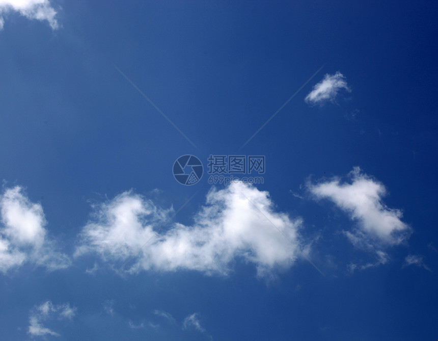 蓝天空背景天气蓝色天空气象云景气候臭氧柔软度自由阳光图片