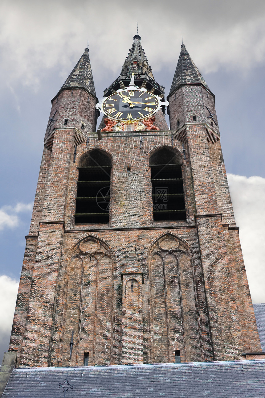 荷兰德尔夫特的旧教堂塔蓝色建筑天空崇拜教会建筑学游客旅游宗教历史图片