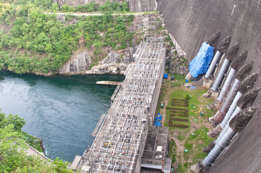 泰国的Bhumibol大坝前称Yanhi大坝工业密蓬力量活力水库图片