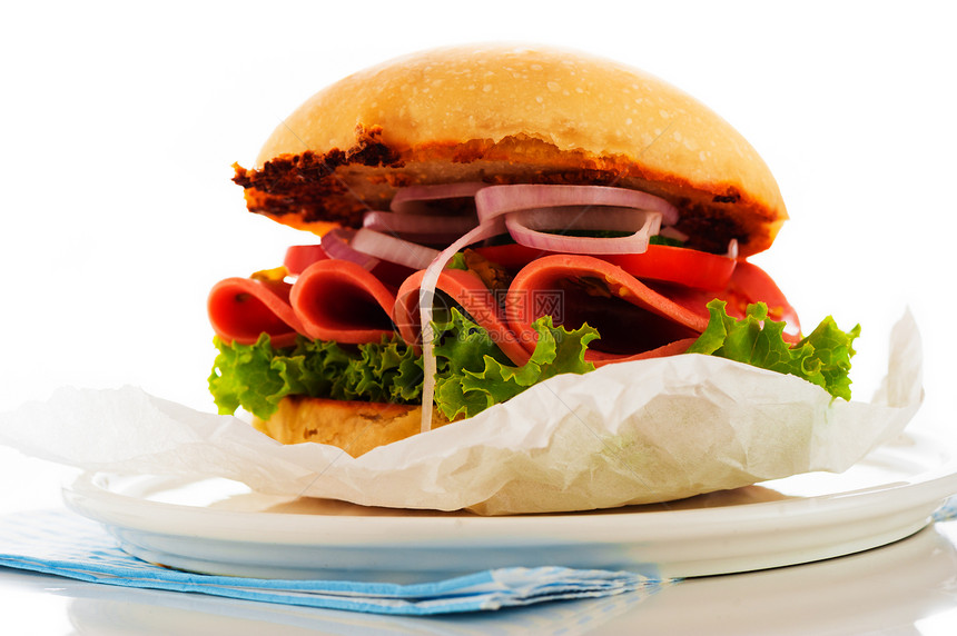 吉亚巴塔三明治食物烹饪盘子包子香肠蔬菜餐饮饮食餐厅沙拉图片