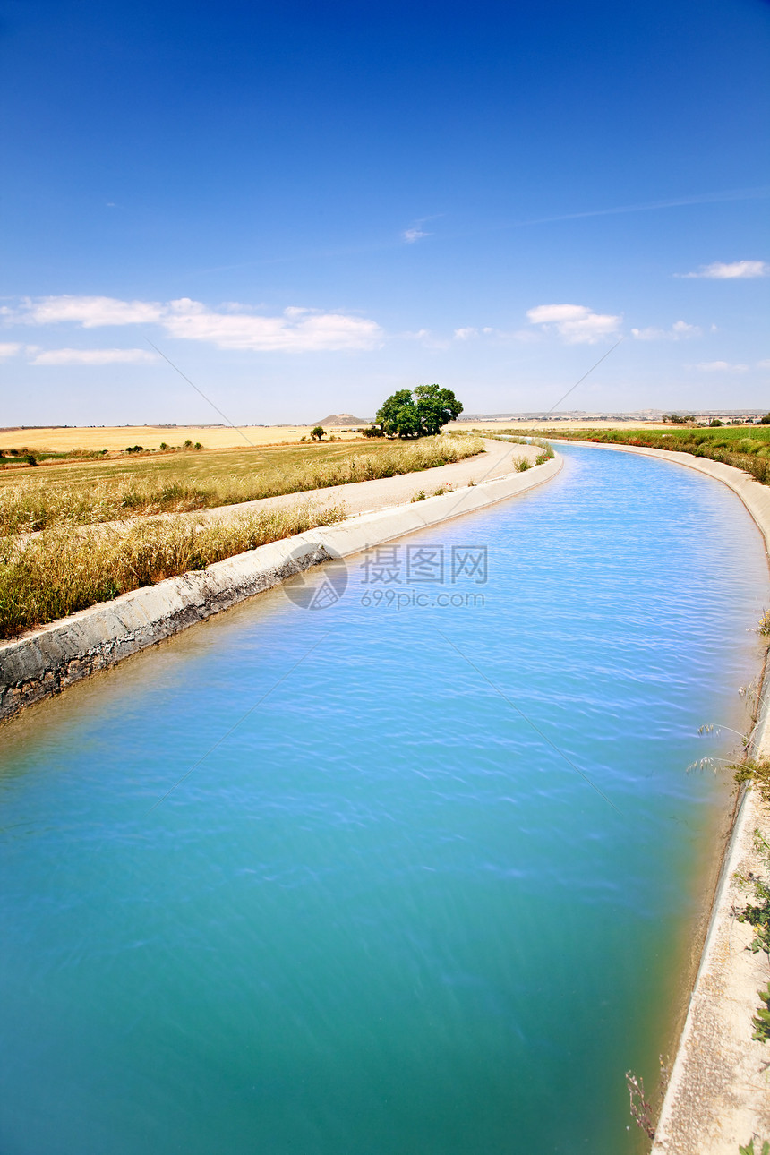 水水道渠化蓝色灌溉液体农田天空场地全景农场经济图片