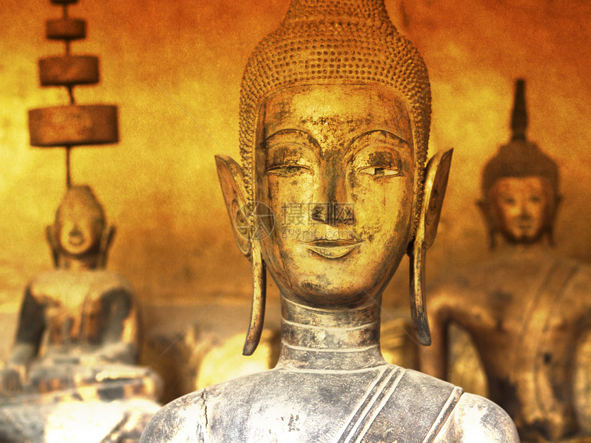 佛像寺庙金子上帝冥想历史精神佛教徒信仰地标雕像图片