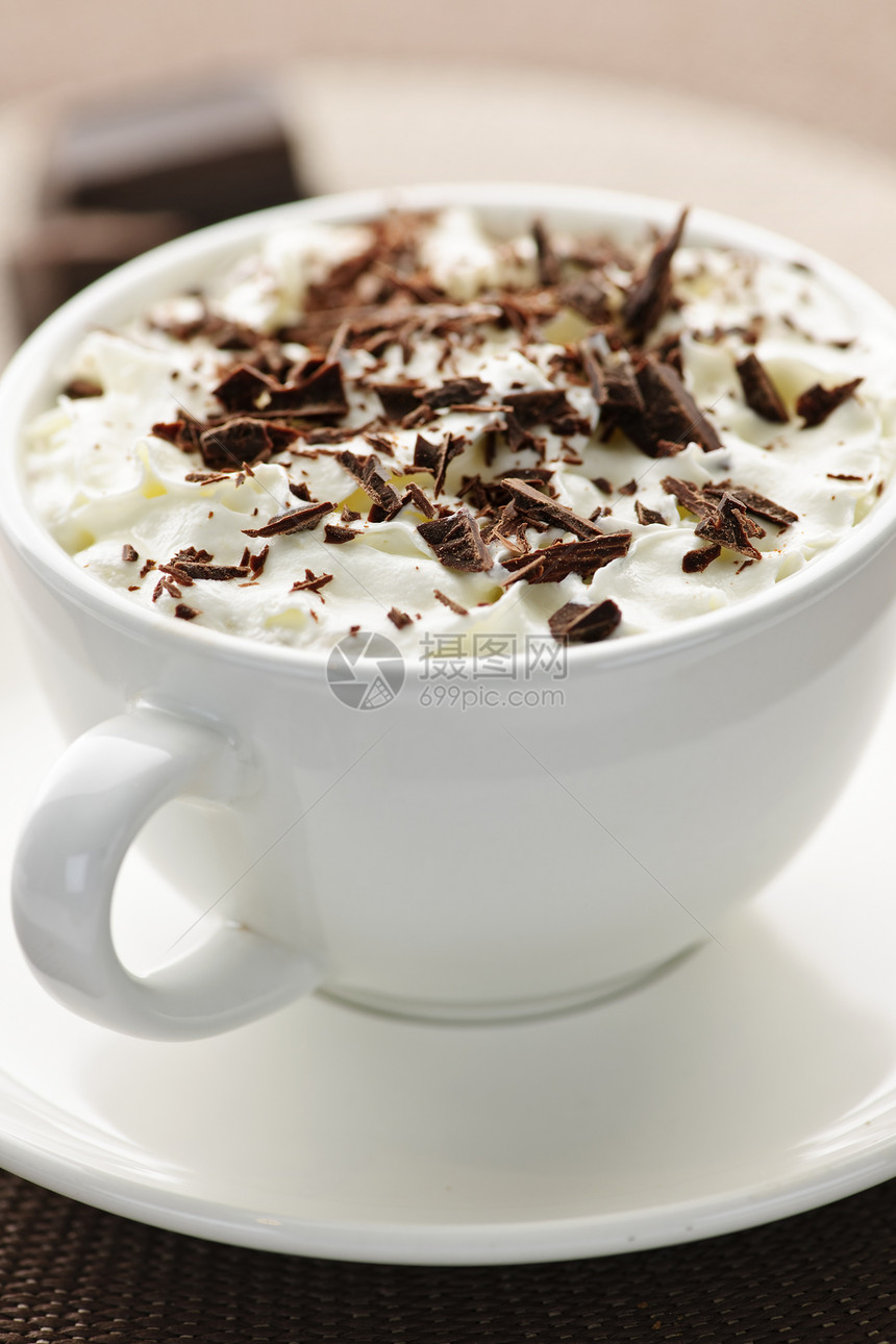 热巧克力饮料咖啡可可杯子拿铁鞭打刨花泡沫牛奶飞碟图片