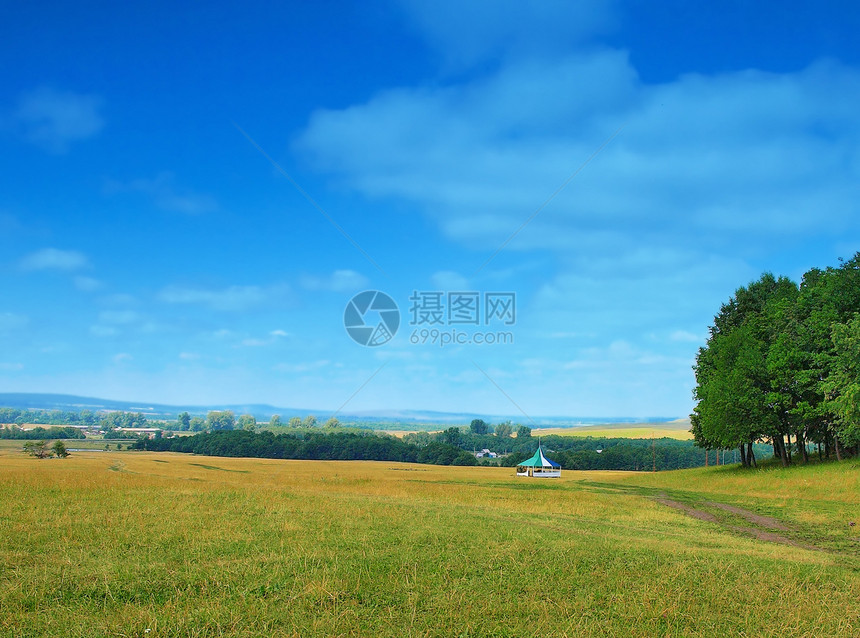 乡村景观草地农场场地村庄土地爬坡石头草原地平线地形图片