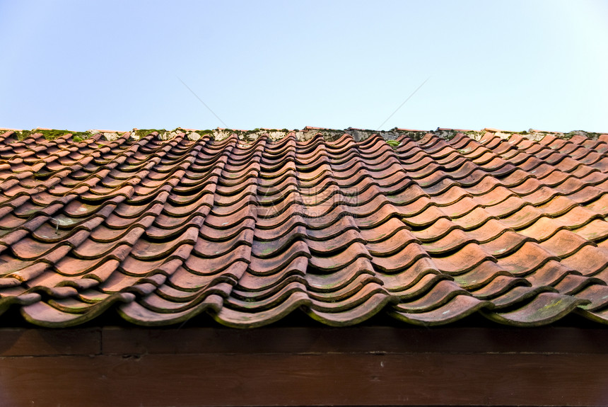 屋顶瓷砖红色房顶石头瓦片建筑材料图片