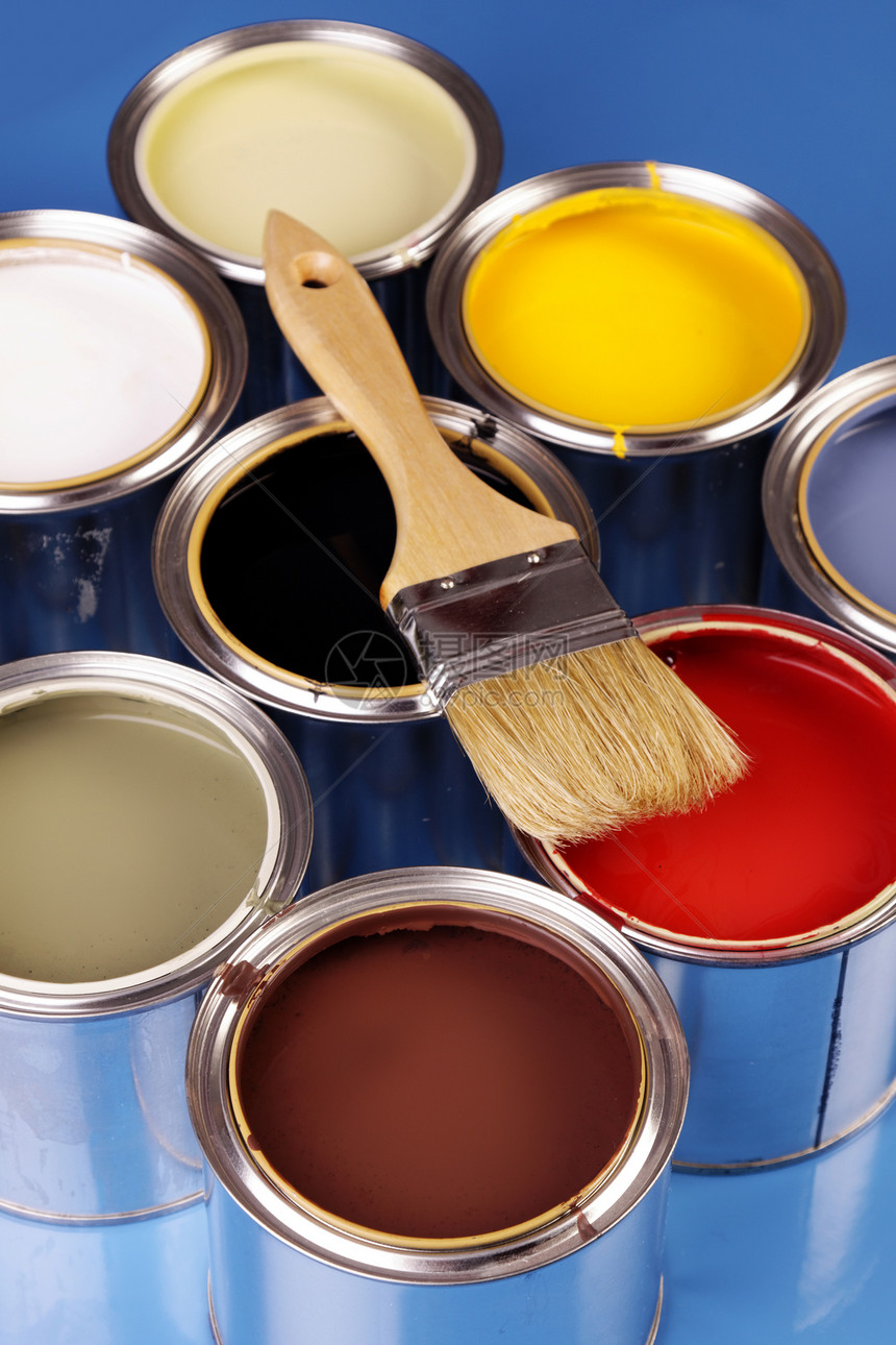 油漆罐创造力工作室画家房子装潢液体金属黄色画笔染料图片