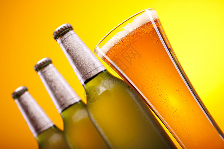 啤酒黄色寒冷的新鲜的高清图片