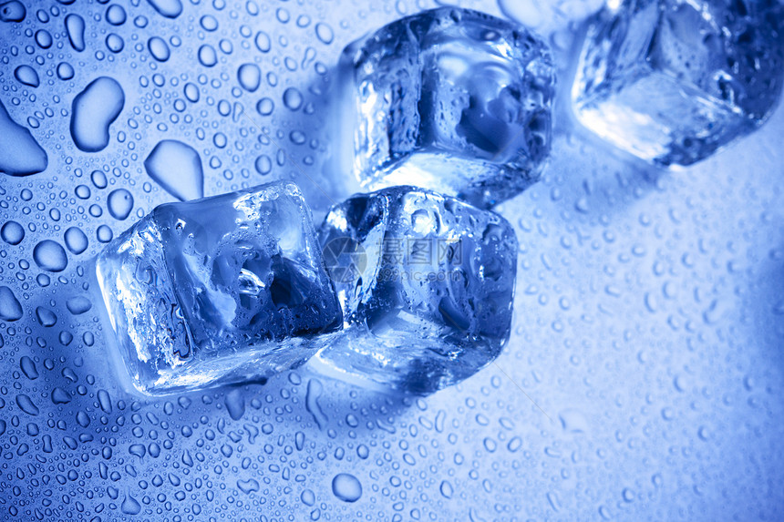 冰晶立方体寒冷蓝色水晶水滴液体冰块冰箱寒意图片