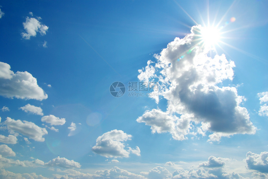 蓝蓝天空季节天气气氛沉淀气候阴霾积雨晴天阳光蓝色图片