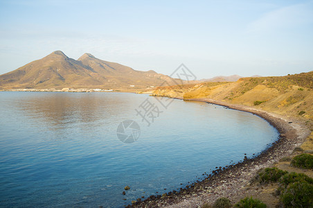 盖塔湾号船水平自然公园岩石海滩火山海岸高清图片