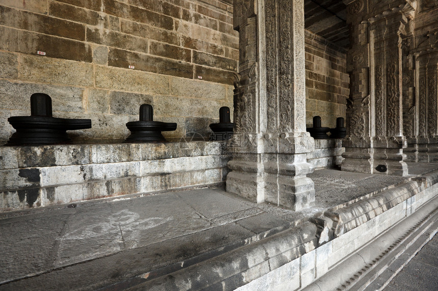 印度教寺庙的林胶和柱子神庙宗教雕塑雕像雕刻石头宽慰图片