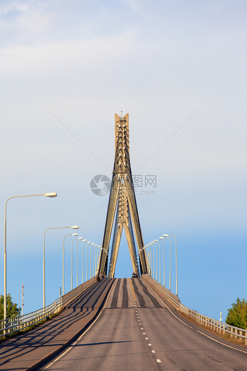 有线维护桥海岸蓝色海岸线建筑天空电缆码头图片