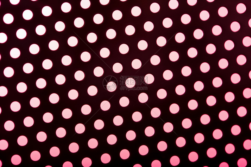 抽象金属纹理背景控制板粉色工业圆形红色高光床单盘子穿孔材料图片