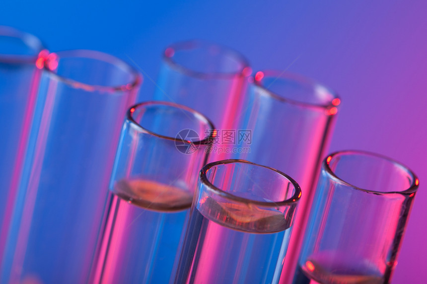 测试管药品取证药理器皿化学玻璃蓝色实验试剂药物图片