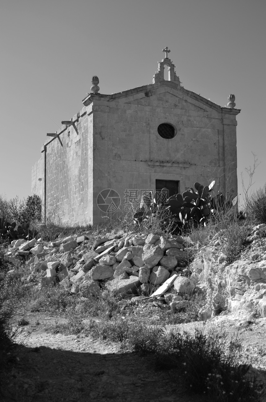 马耳他天空野生动物建筑学风景场地教会礼拜堂农田草地季节图片