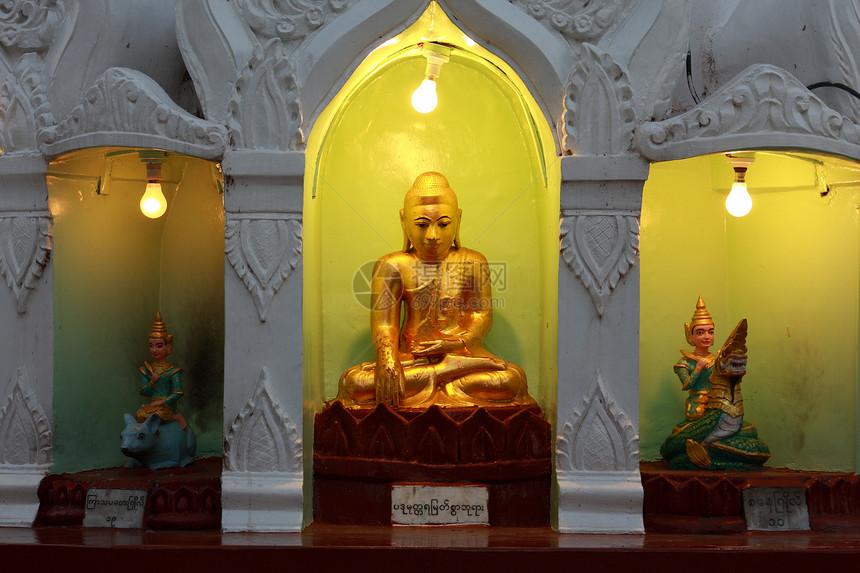buddha 图像金子宗教神社座位宝塔寺庙雕像佛塔精神图片